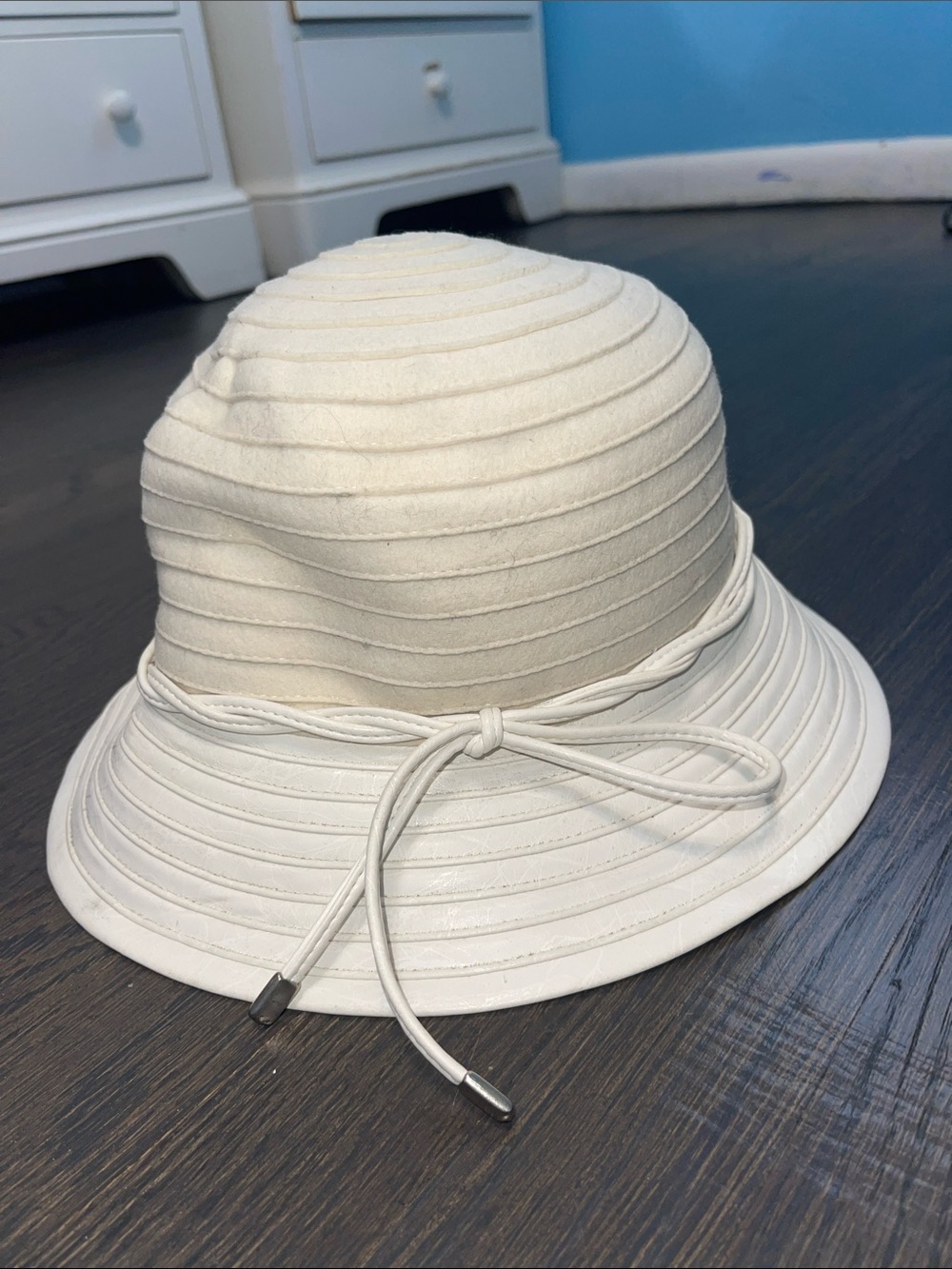 Cream Textured Bucket Hat with Tied Cord Accent